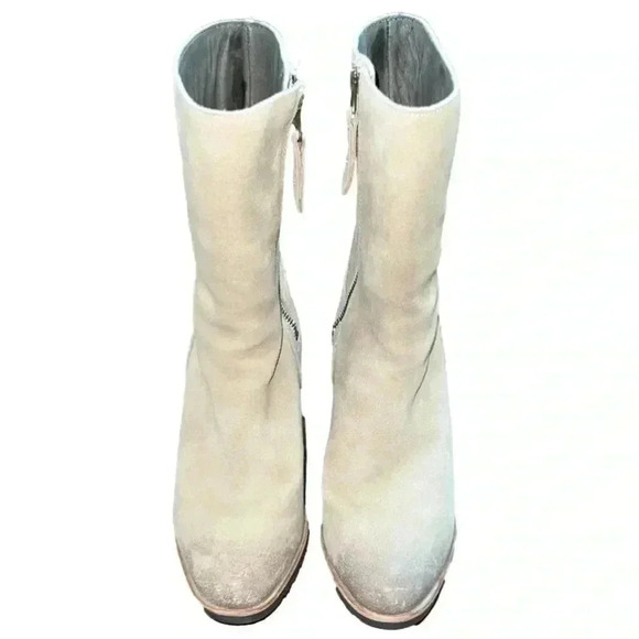 Sorel Women's Light Tan Wedge Boots - Picture 3 of 11